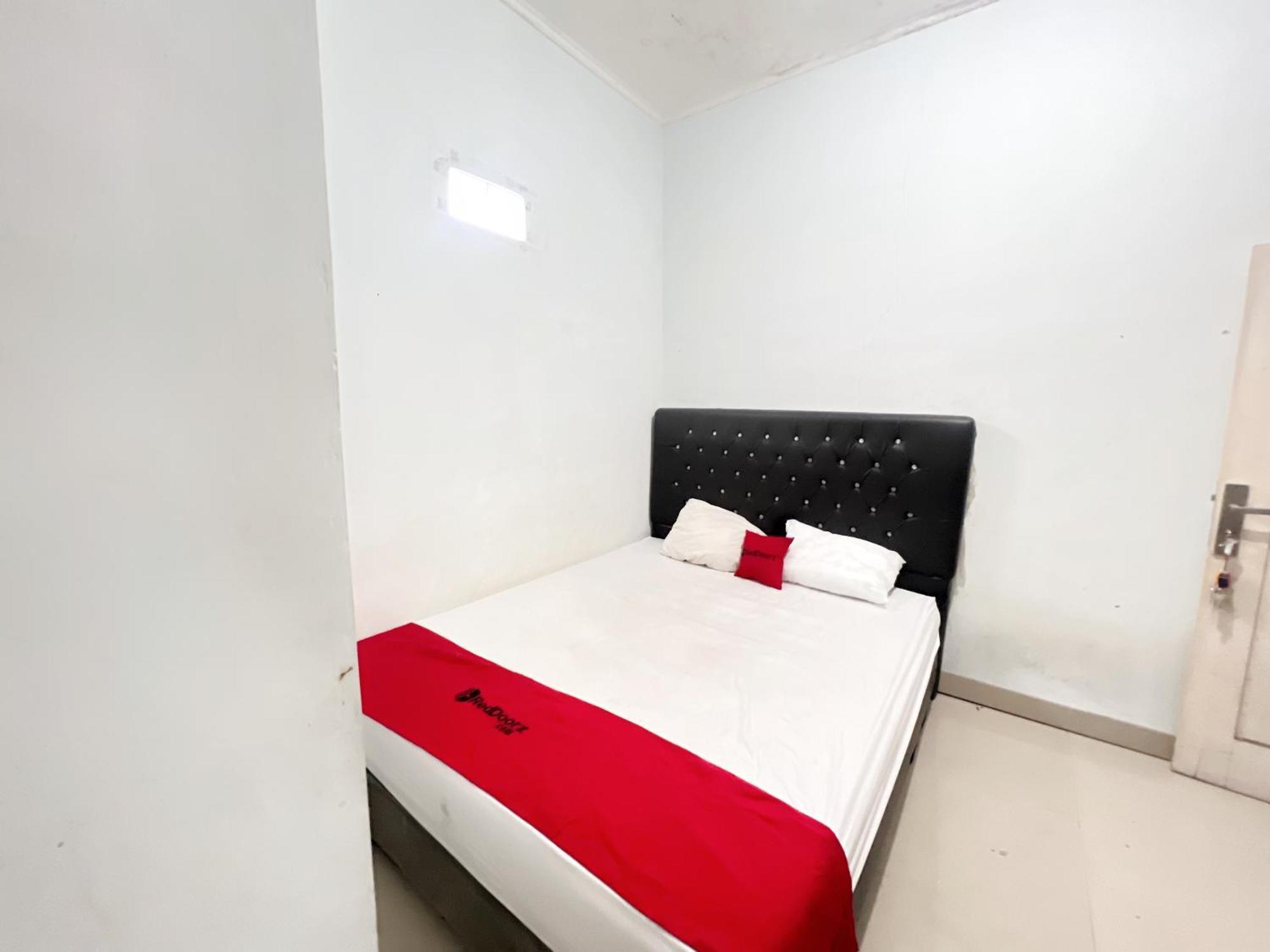 Reddoorz At Kay Residence Waydadi Lampung Bandar Lampung Zewnętrze zdjęcie