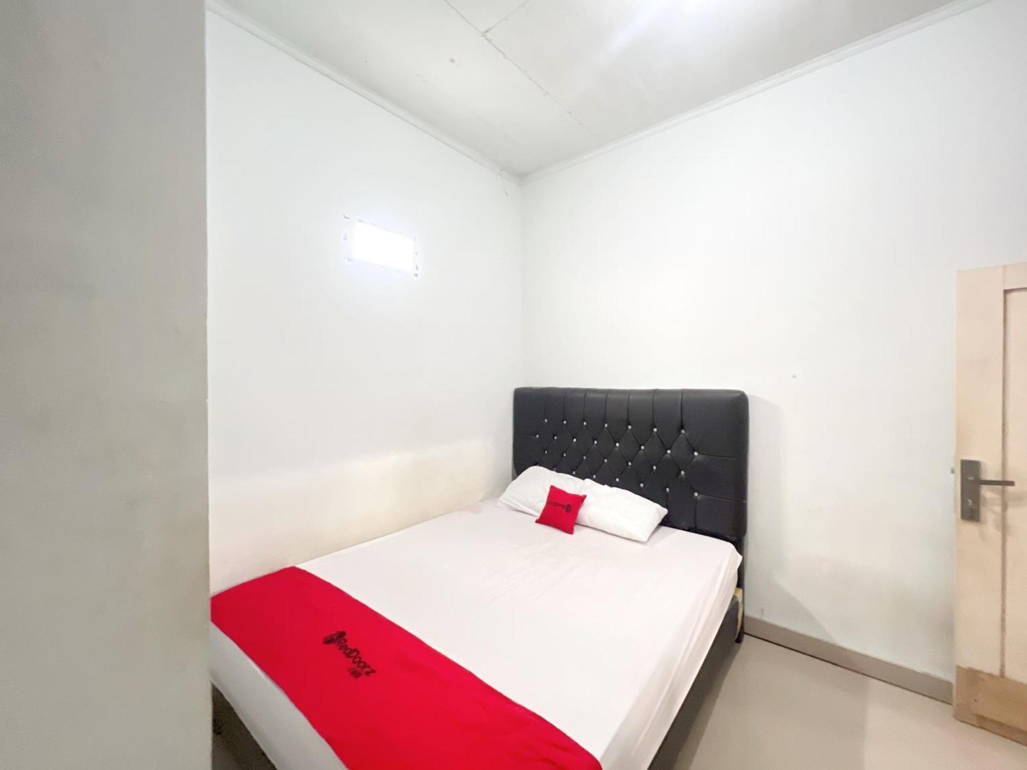 Reddoorz At Kay Residence Waydadi Lampung Bandar Lampung Zewnętrze zdjęcie